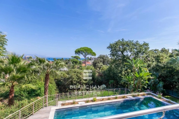 Maison de luxe à vendre à Antibes, 3 990 000 €, Photo 2