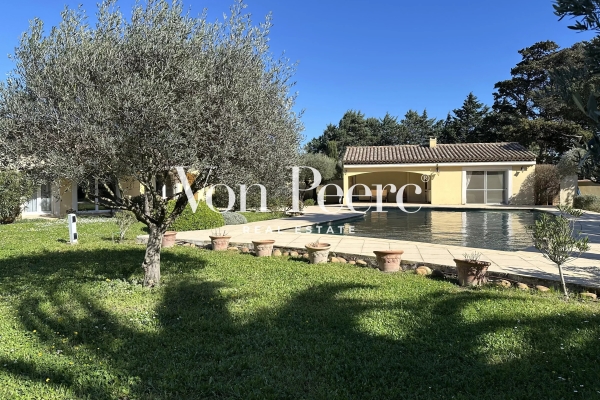 Maison de luxe à vendre à Rochefort-du-Gard, 1 045 000 €, Photo 3