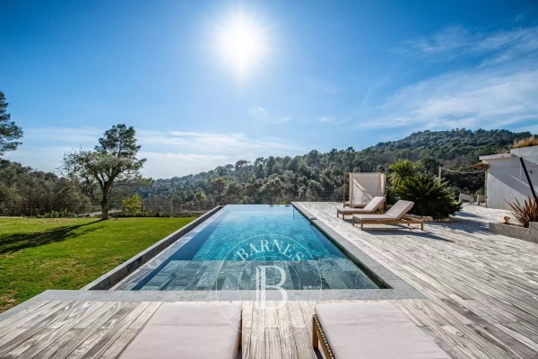 Luxury House for sale in Saint-Paul-de-Vence, 3 990 000 €, Photo 3