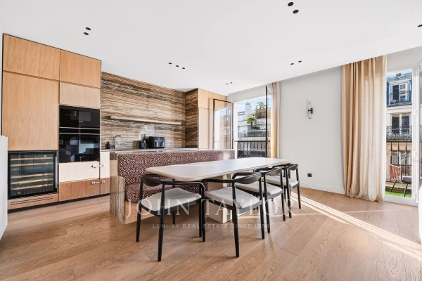 Luxury Apartment for sale in Paris 16ème, 1 320 000 €, Photo 1