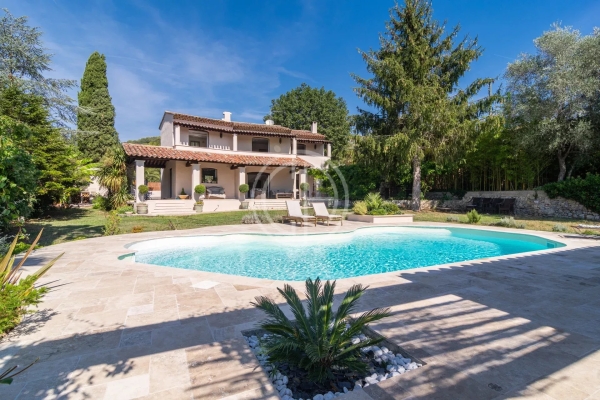 Maison de luxe à vendre à Mougins, 1 395 000 €, Photo 1
