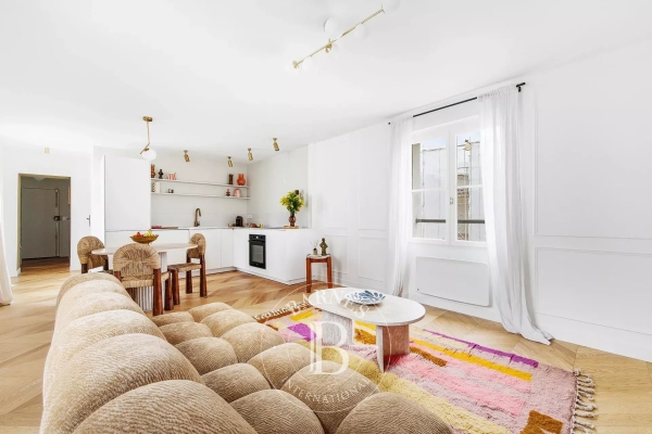 Luxury Apartment for sale in Paris 4ème, 700 000 €, Photo 2