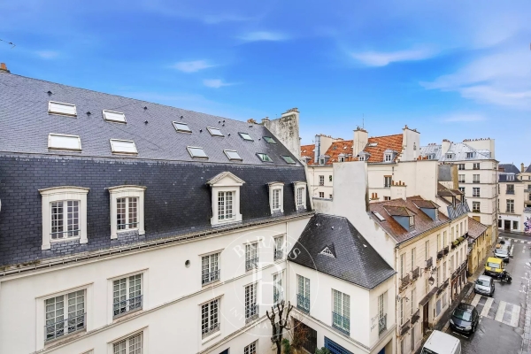 Luxury Apartment for sale in Paris 4ème, 700 000 €, Photo 3