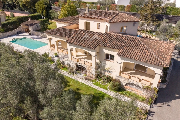 Luxury House for sale in Antibes, 1 695 000 €, Photo 4
