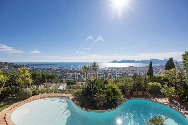 Luxury House for sale in Cannes, 3 960 000 €, Photo 1