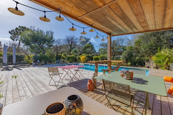 Maison de luxe à vendre à Arcachon, 1 850 000 €, Photo 1
