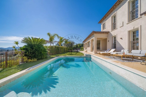 Maison de luxe à vendre à Mougins, 2 590 000 €, Photo 1