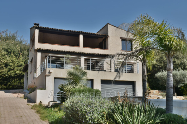 Maison de luxe à vendre à Biot, 995 000 €, Photo 1