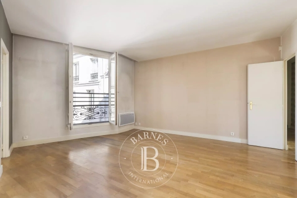 Luxury Apartment for sale in Paris 6ème, 979 000 €, Photo 3
