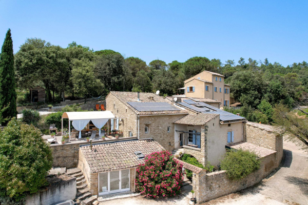 Maison de luxe à vendre à Saint-Michel-d'Euzet, 689 000 €, Photo 1