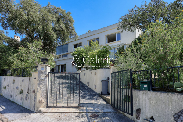 Maison de luxe à vendre à Hyères, 540 000 €, Photo 1
