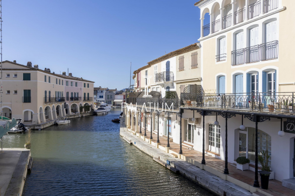 Appartement de luxe à vendre à Grimaud, 655 000 €, Photo 1