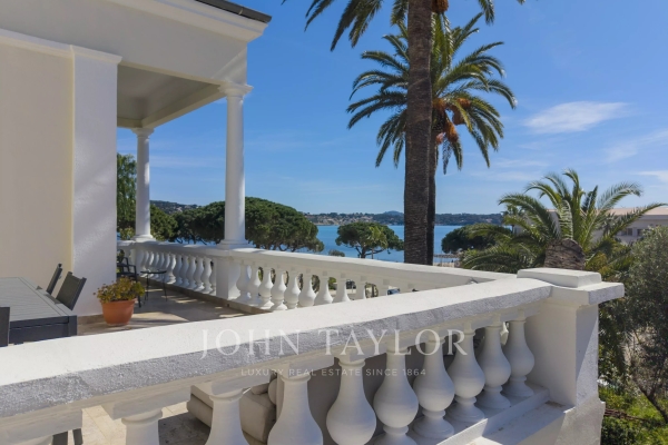 Luxury House for sale in Bandol, 1 970 000 €, Photo 1