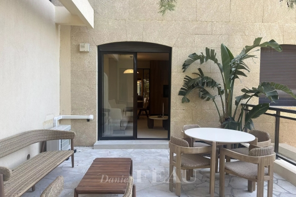 Luxury Apartment for sale in Cannes, 349 000 €, Photo 1