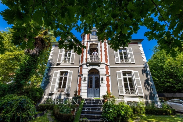 Maison de luxe à vendre à Pau, 1 440 000 €, Photo 1