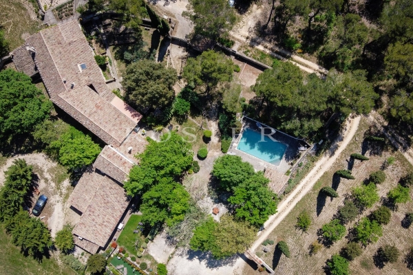 Maison de luxe à vendre à Murs, 1 100 000 €, Photo 1