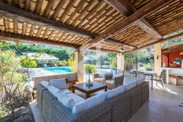 Maison de luxe à vendre à L Isle-sur-La-Sorgue, 1 390 000 €, Photo 3