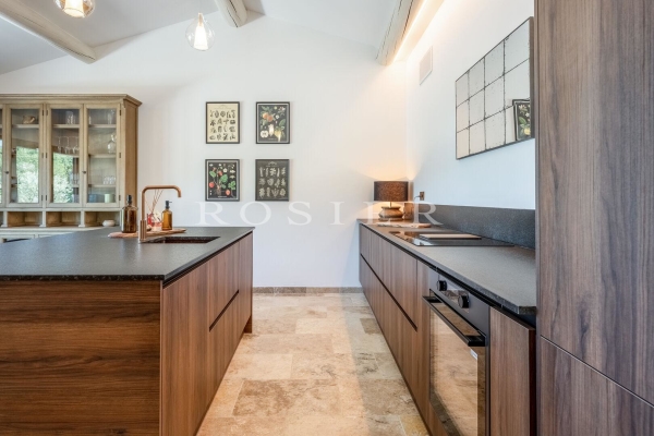 Luxury House for sale in Oppède, 2 500 000 €, Photo 4