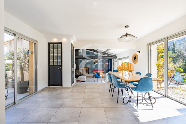 Maison de luxe à vendre à L Isle-sur-La-Sorgue, 1 390 000 €, Photo 7