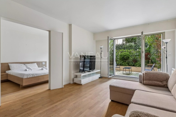 Luxury Apartment for sale in Paris 16Ème, 1 015 000 €, Photo 1