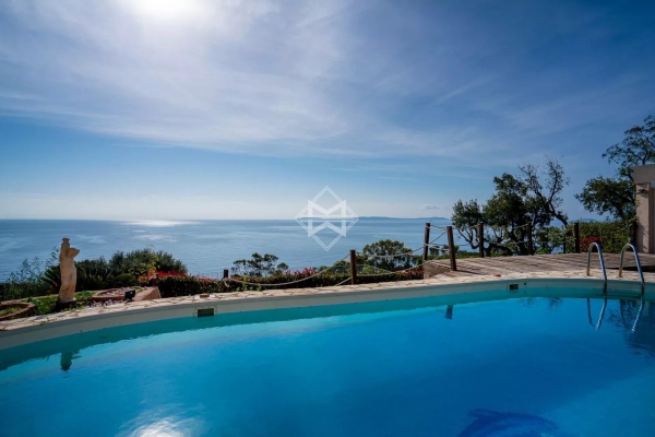 Luxury House for sale in Rayol Canadel sur Mer, 1 990 000 €, Photo 3