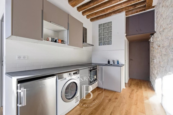 Luxury Apartment for sale in Paris 4Ème, 590 000 €, Photo 5