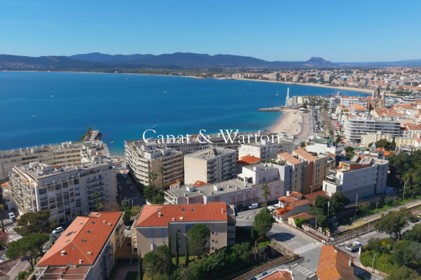 Luxury House for sale in Saint-Raphaël, 999 000 €, Photo 1