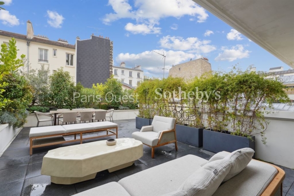 Luxury Apartment for sale in Levallois-Perret, 2 490 000 €, Photo 1