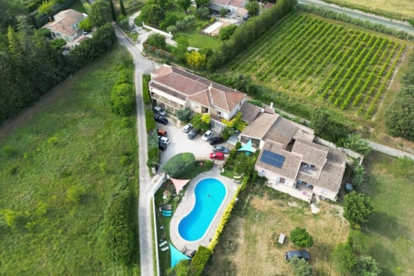 Luxury House for sale in Saumane-de-Vaucluse, 1 190 000 €, Photo 1