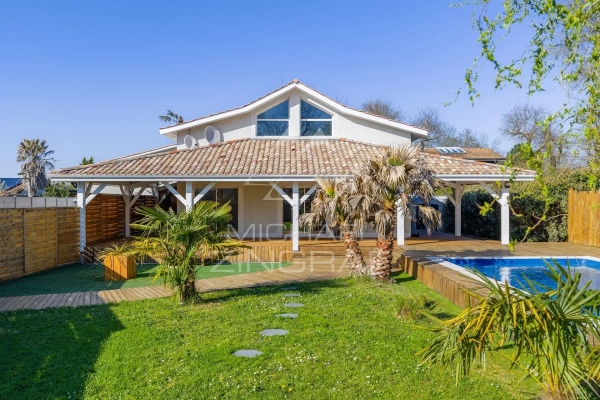 Maison de luxe à vendre à Gujan-Mestras, 745 000 €, Photo 1