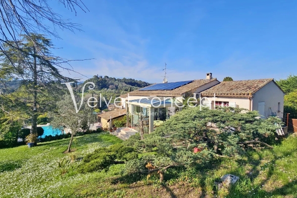 Maison de luxe à vendre à Biot, 1 150 000 €, Photo 1