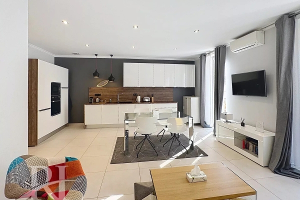 Appartement de luxe à vendre à Cannes, 445 000 €, Photo 1