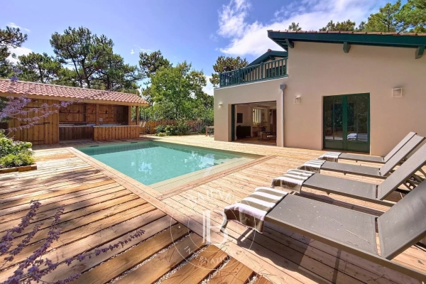 Maison de luxe à vendre à Lege Cap Ferret, 0 €, Photo 1