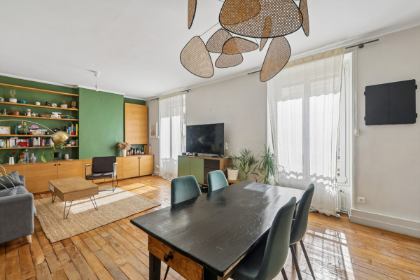 Luxury Apartment for sale in Paris 11Ème, 650 000 €, Photo 2
