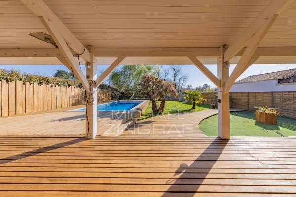 Luxury House for sale in Gujan-Mestras, 795 000 €, Photo 2