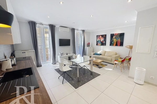 Appartement de luxe à vendre à Cannes, 445 000 €, Photo 2