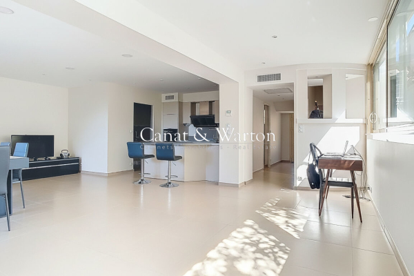 Maison de luxe à vendre à Saint-Raphaël, 1 060 000 €, Photo 3