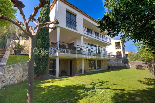 Maison de luxe à vendre à Cannes, 1 350 000 €, Photo 4