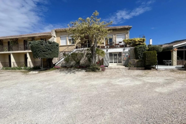 Maison de luxe à vendre à Saumane-de-Vaucluse, 1 190 000 €, Photo 6