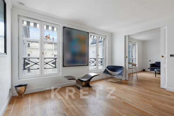 Luxury Apartment for sale in Paris 8Ème, 875 000 €, Photo 1