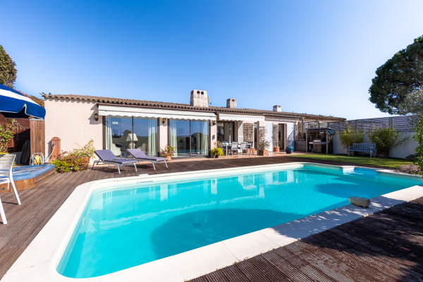 Maison de luxe à vendre à Villeneuve-Loubet, 1 595 000 €, Photo 1