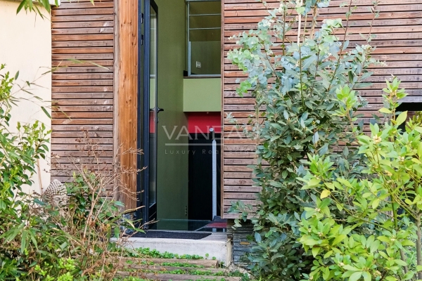 Maison de luxe à vendre à Courbevoie, 1 580 000 €, Photo 1