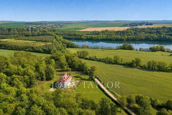 Maison de luxe à vendre à Meaux, 1 850 000 €, Photo 1