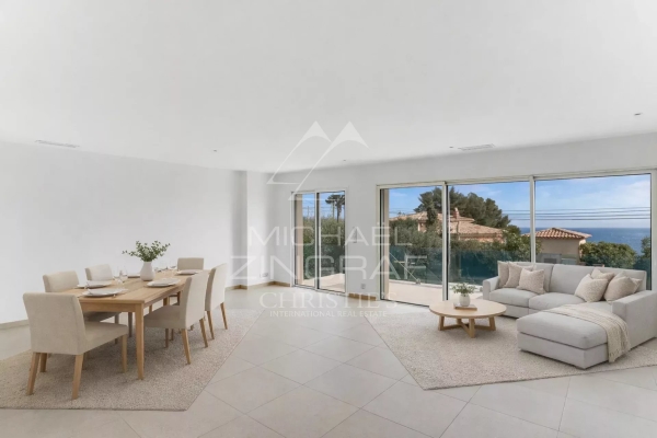 Maison de luxe à vendre à Cavalaire-sur-Mer, 1 775 000 €, Photo 1