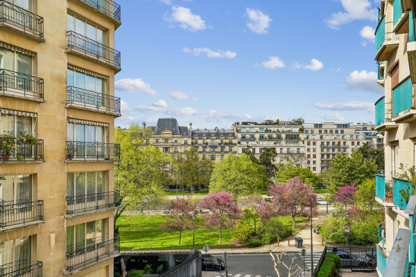 Luxury Apartment for sale in Paris 16ème, 1 099 000 €, Photo 2