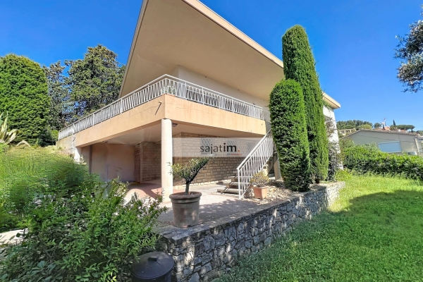 Maison de luxe à vendre à Six Fours les Plages, 749 000 €, Photo 1