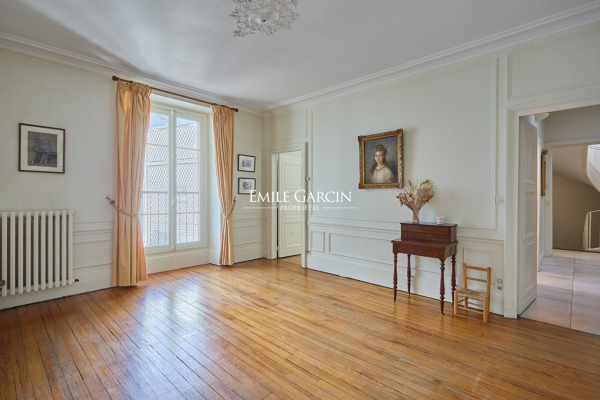 Maison de luxe à vendre à Versailles, 1 050 000 €, Photo 4
