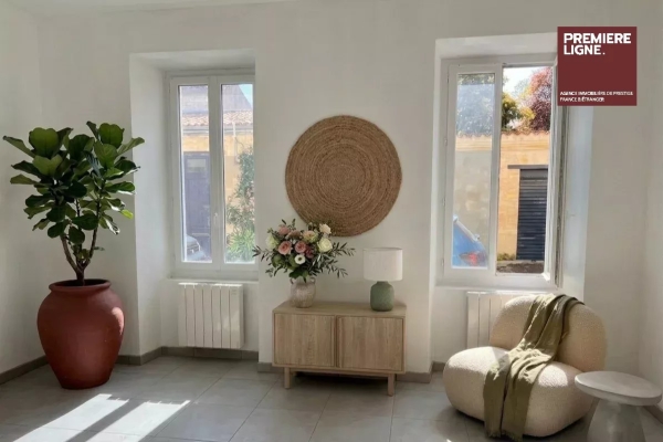 Luxury Apartment for sale in Bordeaux, 155 000 €, Photo 1
