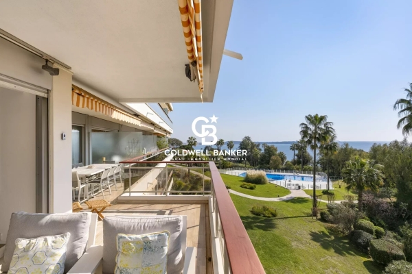 Appartement de luxe à vendre à Le Golfe Juan, 895 000 €, Photo 1