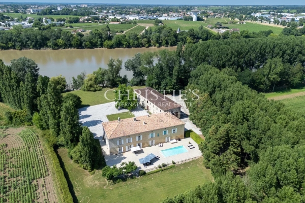 Maison de luxe à vendre à Saint-Émilion, 2 300 000 €, Photo 1